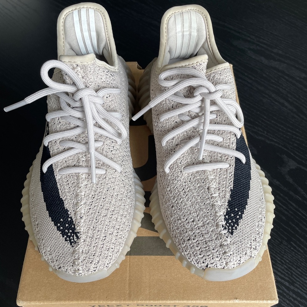 Adidas Yeezy Boost 350 V2